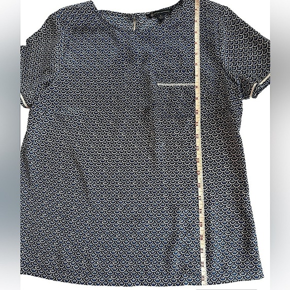 Brooks Brothers Geometric Floral Print Short Sleeve Blouse blue black white 6 - Picture 11 of 15